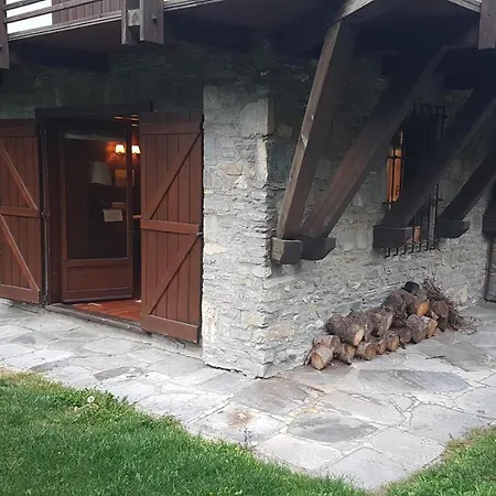 Courmayeur - Quadrilocale Entreve * Courmayeur